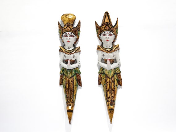 バリ島 GARUDAショップ購入 ヴィンテージ木彫り壁掛けアート（人物と鹿