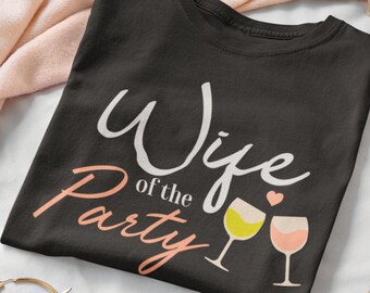 Vrouw van de Party Tshirt, Bijpassende Bachelorette Shirts, Bachelorette Weekend Trip, Maid of Honor Gift, Bridesmaid Gift, Bride and Party Tees
