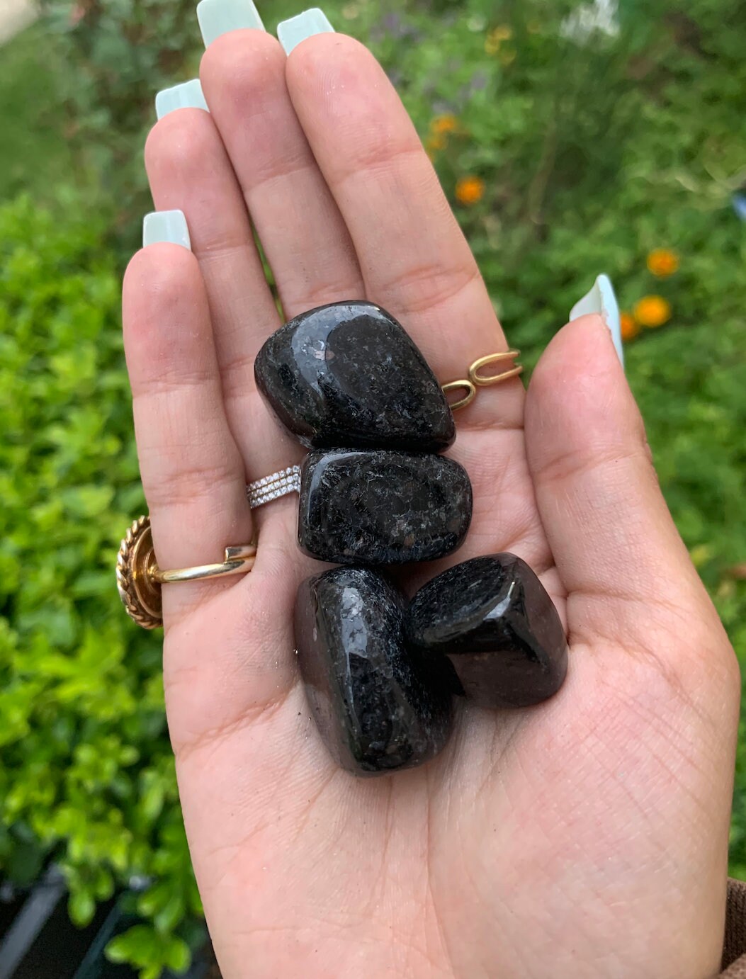 Nuummite Tumble.pierre Roulée Nummite