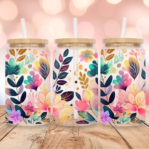 Flower Iced Coffee Glass, Bright Colors Iced Coffee Glass with Lid and Straw, Boho Flowers Coffee Tumbler, Gift for Her, Gift for Mom