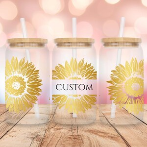 Personalized Sunflower Iced Coffee Glass, Sunflower Iced Coffee Glass with Lid and Straw, Boho Flowers Coffee Tumbler, Bridesmaid Gift