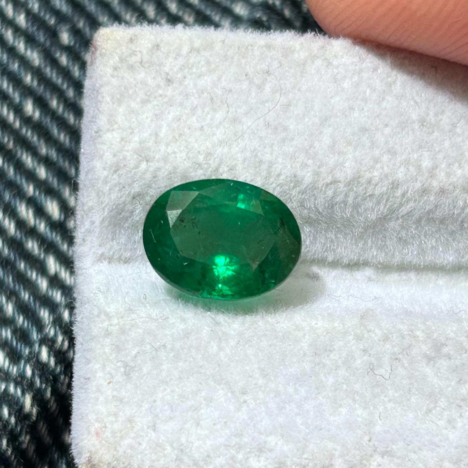 IGI Certified Emerald . 2.30 Carats , Deep Green Emerald , Big Size Emerald ,9.3x7.3x5.5 MM , Minor Oil Emerald
