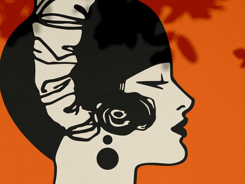 Puede incluir: Una ilustraci&oacute;n en blanco y negro de un rostro de mujer de perfil. Lleva un sombrero con una gran flor en el lateral. El fondo es de color naranja s&oacute;lido.