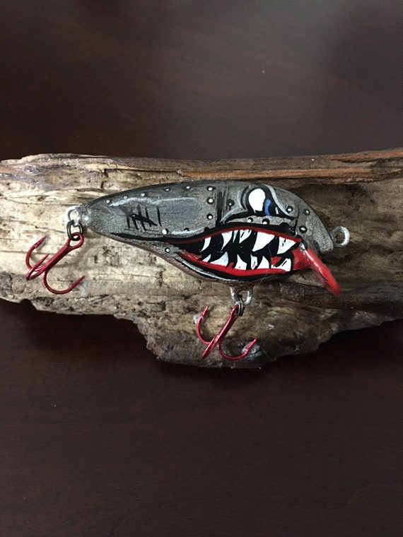 Handmade Fishing Lure on Driftwood, Fishing Lures, Driftwood, Valentine  Gift, Cabin Decor, Man Cave, Fishing Lure, Lodge Decor, Man Gift -   Canada
