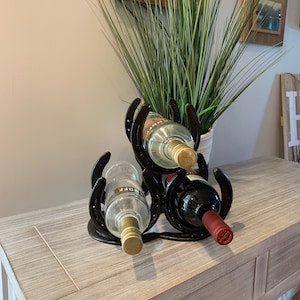 Horseshoe Wine Rack