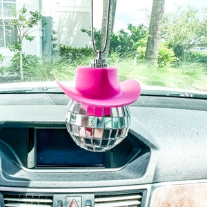 Car Rear View Mirror Hanging Accessories for Women, White/Pink Plush Ball  Car Rearview Mirror, Lucky Ornament Pendant （Cat）