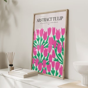 Magenta flower wall  print with tulips / bright colour pop art wall art/pink and green tulip flower market print/ abstract tulip wall art