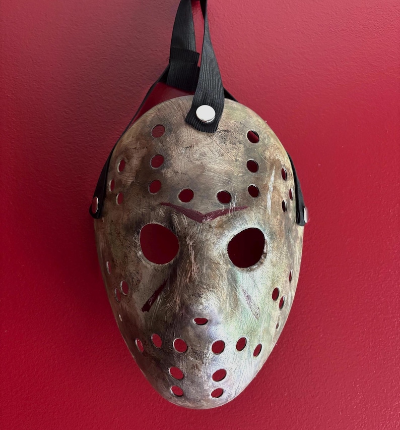 Jason Vorhees mask “Friday The 13th 2009” hockey mask image 1