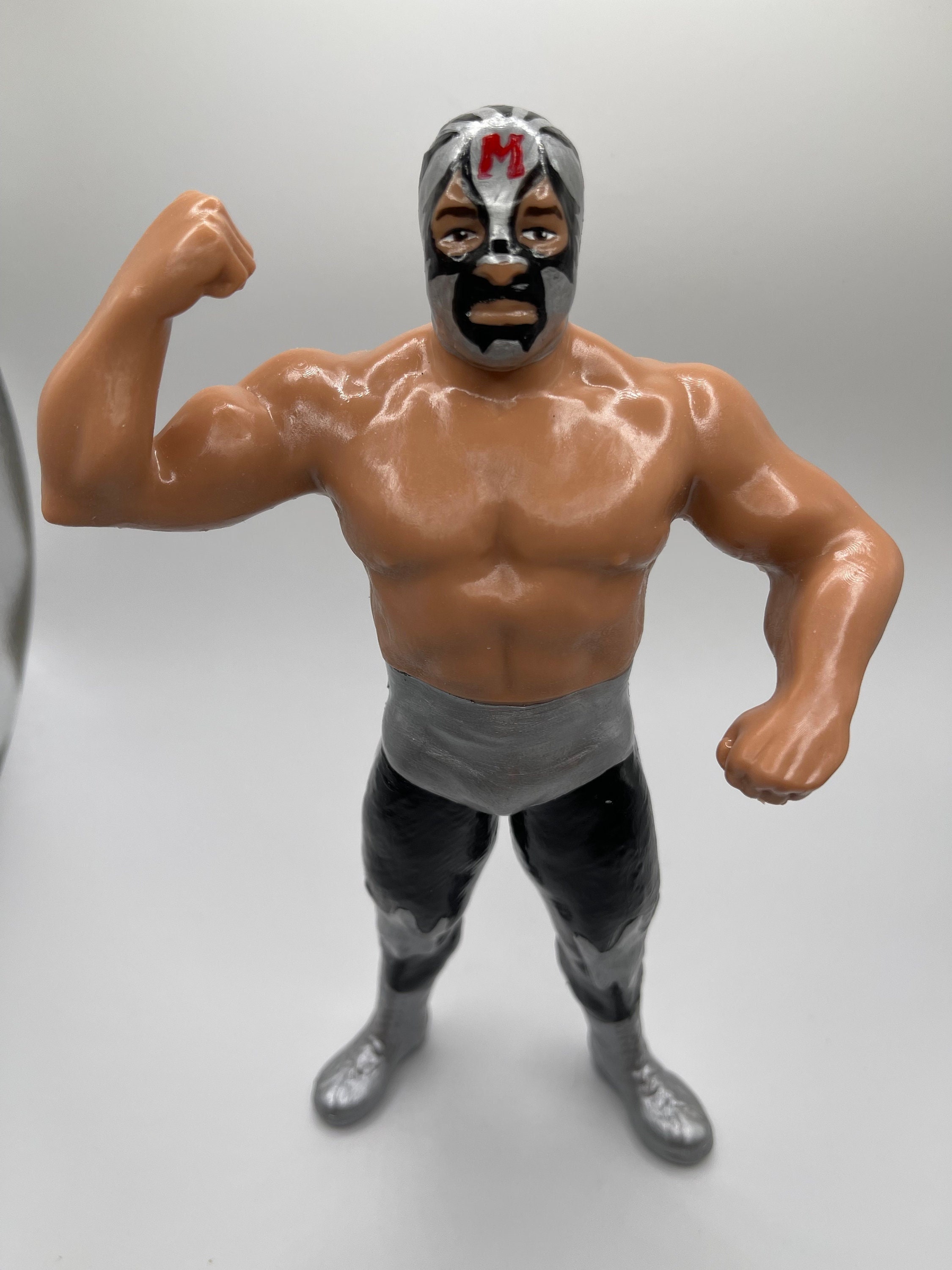 希少 WWF ハズブロ フィギュア プロレス マッチョマン・ランディ・サベージ