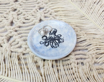 Octopus Ceramic Trinket/Ring Dish - Beach/Ocean Inspired. Octopus Decor Gift | Ocean Home Decor  | Ceramic Ocean Ring Tray