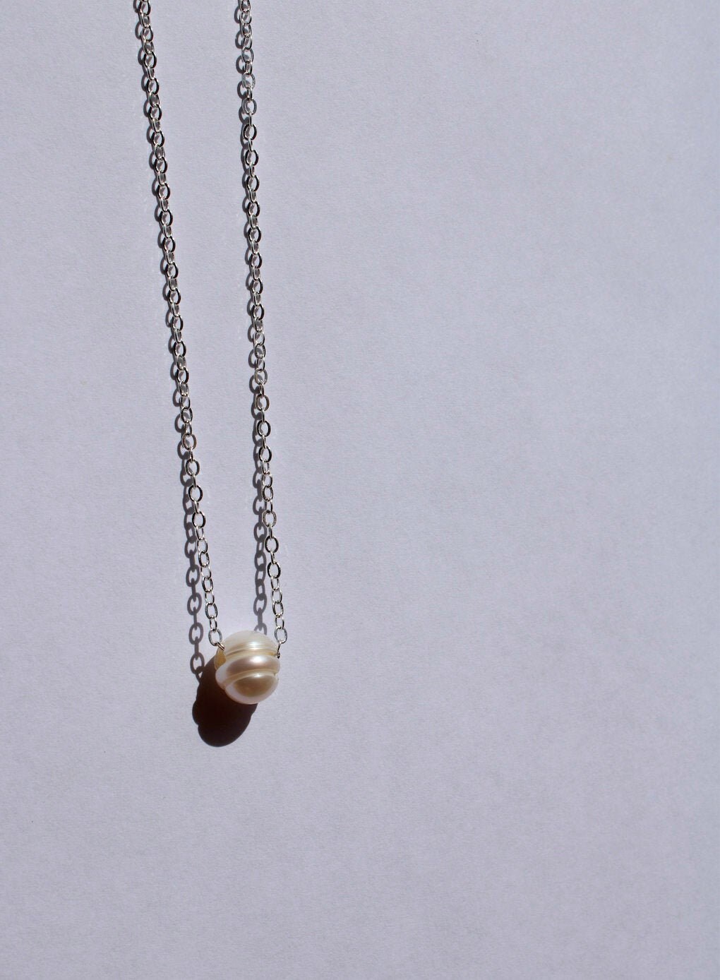 Floating Pearl Necklace Etsy