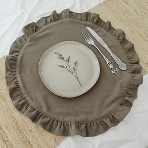 round placemat

linen placemat

ruffle placemat

farmhouse decor

cottagecore decor

round table mat

table setting

rustic table decor

cotton linen mat

double layer mat

wedding table decor

country table

green placemat