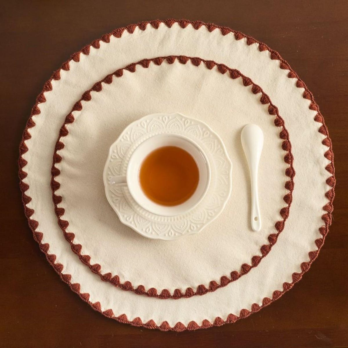 Scalloped Edge Linen Placemats, Round & Rectangle, Natural Cotton Blend Table Mats, Custom Trim Color, Farmhouse and Boho Decor - Etsy