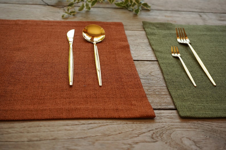 Christmas Placemat, table linen, Placemats, red Placemat, Rust placemat, Gray placemat, beige placemat, water proof placemat, stain resistant placemat, place mats
fabric placemats
washable placemats
placemat set
placemats for table