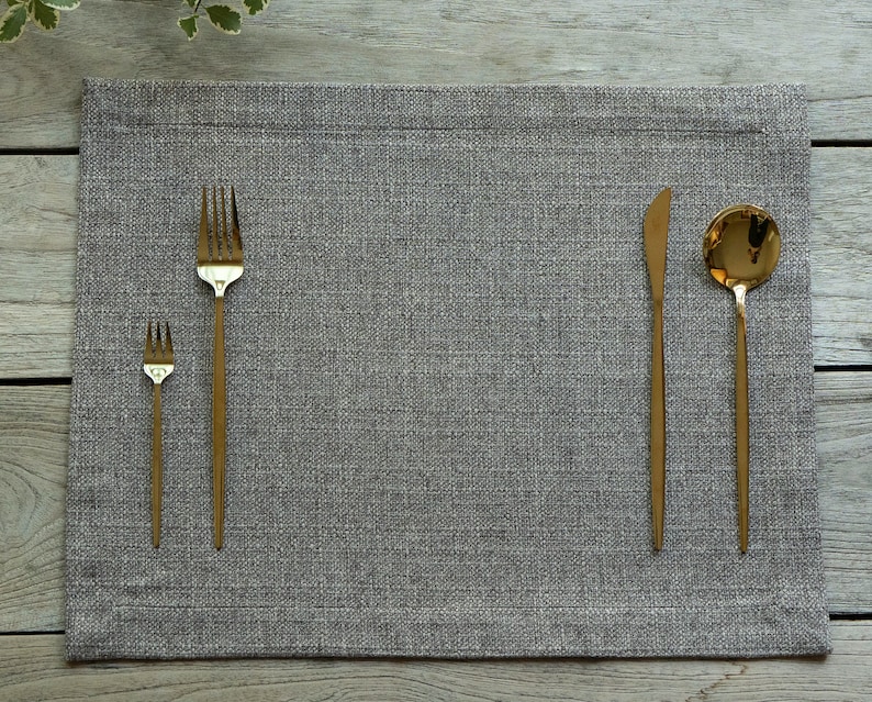 Christmas Placemat, table linen, Placemats, red Placemat, Rust placemat, Gray placemat, beige placemat, water proof placemat, stain resistant placemat, place mats
fabric placemats
washable placemats
placemat set
placemats for table