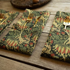 Set di tovaglioli in cotone 4, 6, 8 e 12 / Tovaglioli grandi e piccoli, Scottish Thistle di William Morris / Regalo per la mamma, set di tovaglioli e tovaglietta