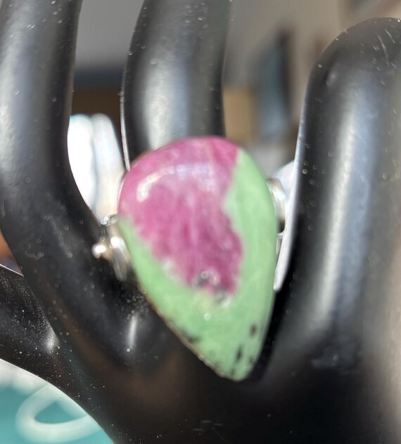 Native American Ruby Zoisite 526 Silver Ring SZ 8 - image 7