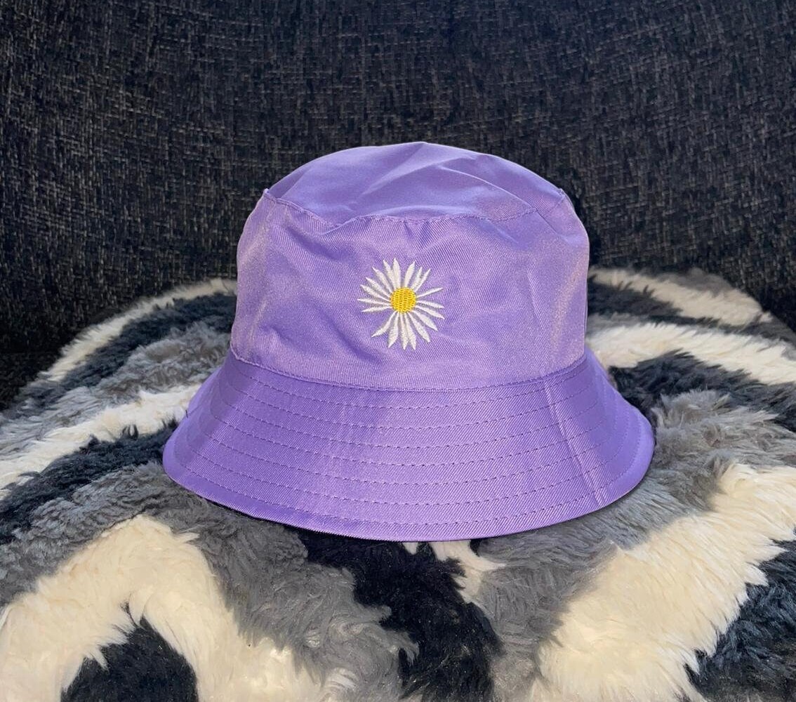 Lilac & Black Reversible Daisy Embroidered Bucket Hat - Etsy UK
