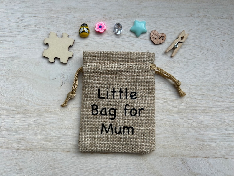 Little Bag for Mum, Birthday Gift, Thoughtful Gift, Gift for Mum, Special Gift, Token Gift, Keepsake, Mothers Day Gift, Charm Bag zdjęcie 4
