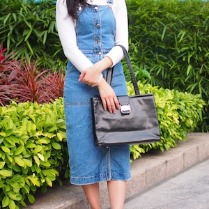 Salvatore Ferragamo Vara leather shoulderbag, Ferragamo bag, Ferragamo ,Vintage Ferragamo , Ferragamo bag, vintage Salvatore Ferragamo