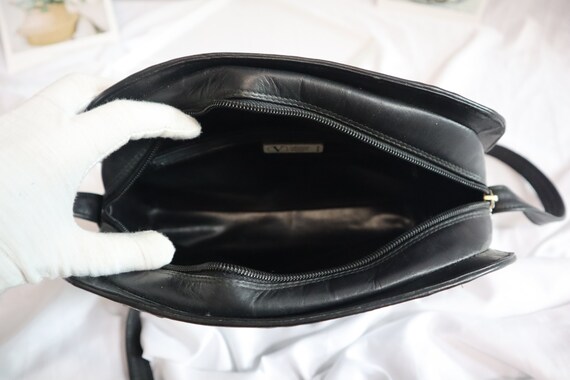 Authentic Valentino Classic Leather crossbody bag… - image 9