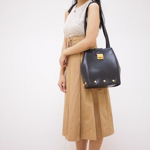 Salvatore Ferragamo Vara leather shoulderbag, Ferragamo bag, Ferragamo ,Vintage Ferragamo , Ferragamo bag, vintage Salvatore Ferragamo