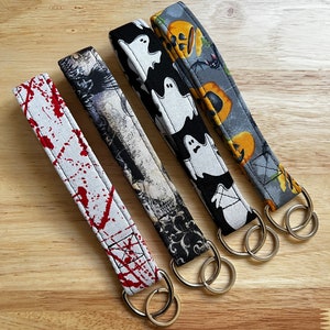 Llavero de pulsera de Halloween, llavero de tela, calabazas, murciélagos, fantasmas, salpicaduras de sangre, llavero, cordón, llavero de tela, llavero de coche.