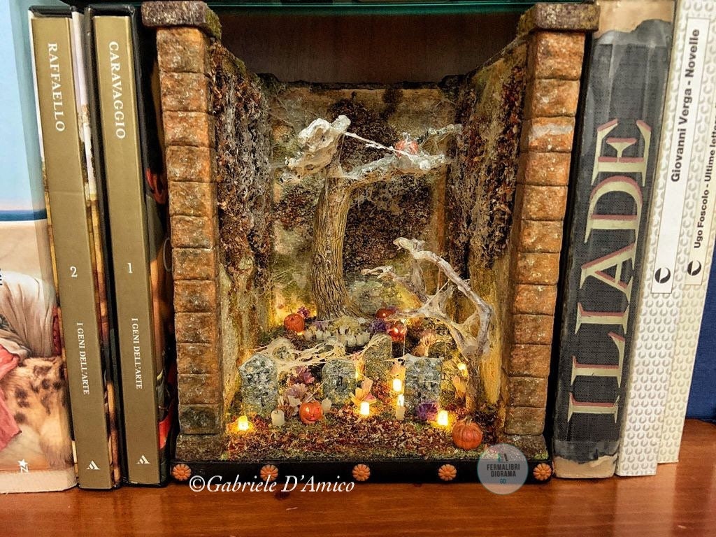 Halloween Bookshelf Insert, Book Nook 