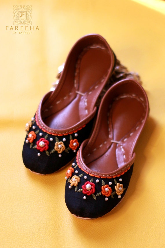 Khussa for shop girl
