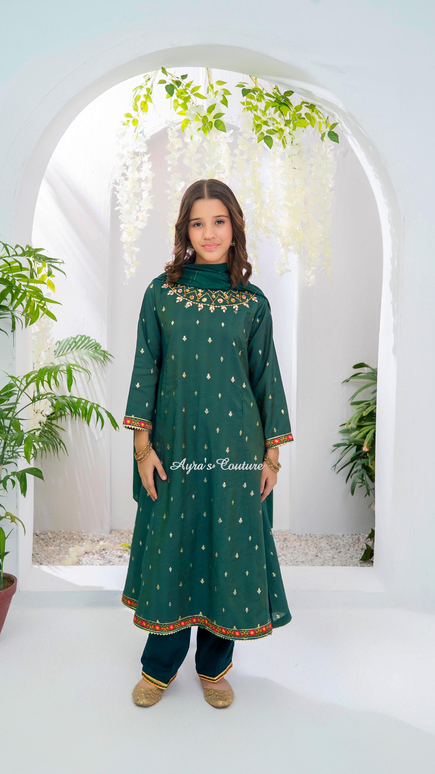 green emerald velvet dress 1018 Green Gharara Ulfat Set XXL