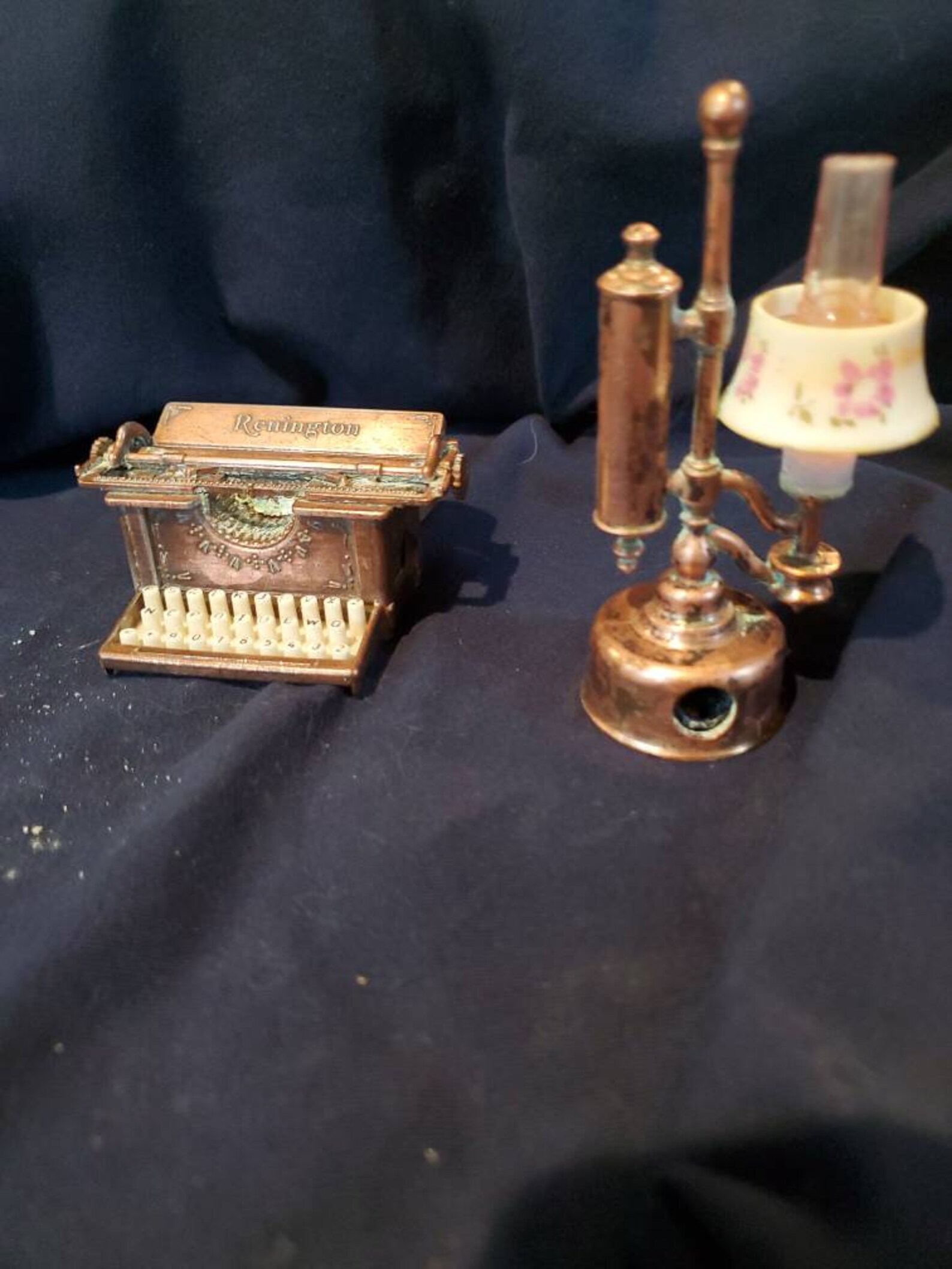 Vintage novelty pencil sharpener set Etsy