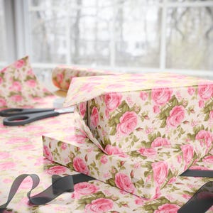 Cottagecore Pink Rose Wrapping Paper, Shabby Chic Floral Gift Wrap Roll, Vintage Garden Party Packaging, Delicate Aesthetic Present Wrap