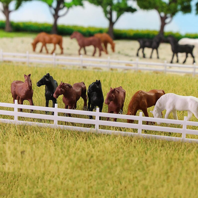 Train Railway Layout Painted Farm Animals Model Horses Mini Animal