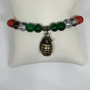 Anime Hero Character  Inspired Glass Bead, Charm Bracelet Student Edition Gift for Anime and Manga fans