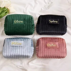 Custom Makeup Bag, MOM Makeup Bag Gift, Travel Toiletry Bag, Bridesmaid Gifts, Wedding Gift, Velvet Cosmetic Bag, Birthday Gift for Her