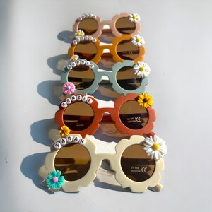 Flower Sunglasses,Flower Girl,Baby Girl Personalized Birthday Gift,Floral Daisy Girls Personalized Name Sunglasses Kids Gift,kids sunglasses