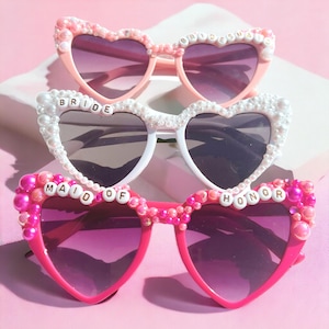 Perle Kundenspezifische herzförmige Braut-Sonnenbrille - Kundenspezifische Brautsonnenbrille für Junggesellenabschied, Braut, zum Sonnenbrillen zu sein, Brautdusche