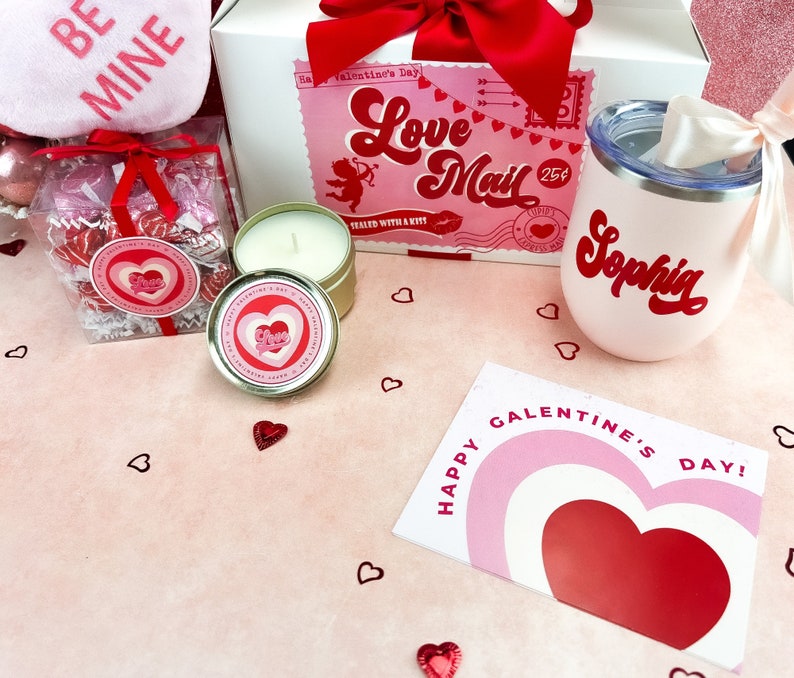 Valentines gift box set, galentines gift box, friendship celebration gift, teacher gift, best friend gift, heart candy plush, Heart plush