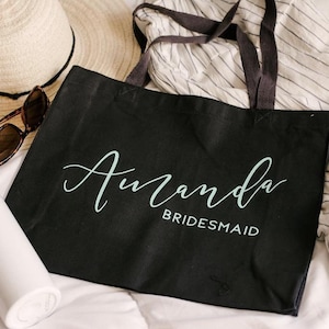 Bridesmaid Tote Bags, Maid of Honor Tote, Personalized Bridesmaid Bags, Bridal Party Bridesmaid Gifts