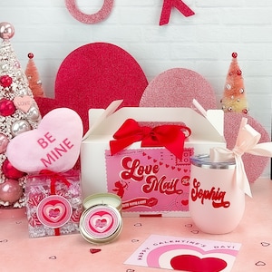 Valentines gift box set, galentines gift box, friendship celebration gift, teacher gift, best friend gift, heart candy plush, Heart plush