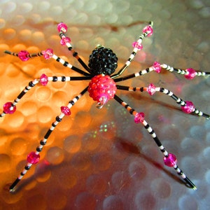 Beaded Christmas Spider Ornament: Pink & Black Jewelry Art Suncatcher