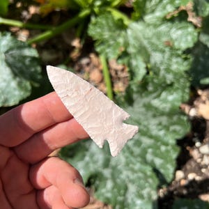 Keokuk chert Arrowhead