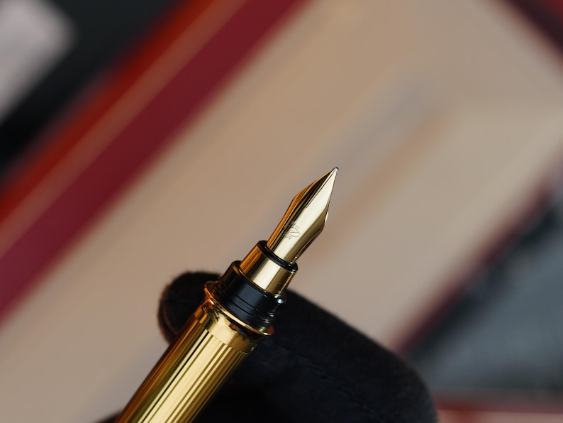 Vintage St Dupont Luxury 24k Gold Finish 18k Solid Gold Nib M Fountain Pen