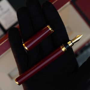 Vintage S.T. Dupont Fountain Pen: 24k Gold Finish, 18k Gold Nib