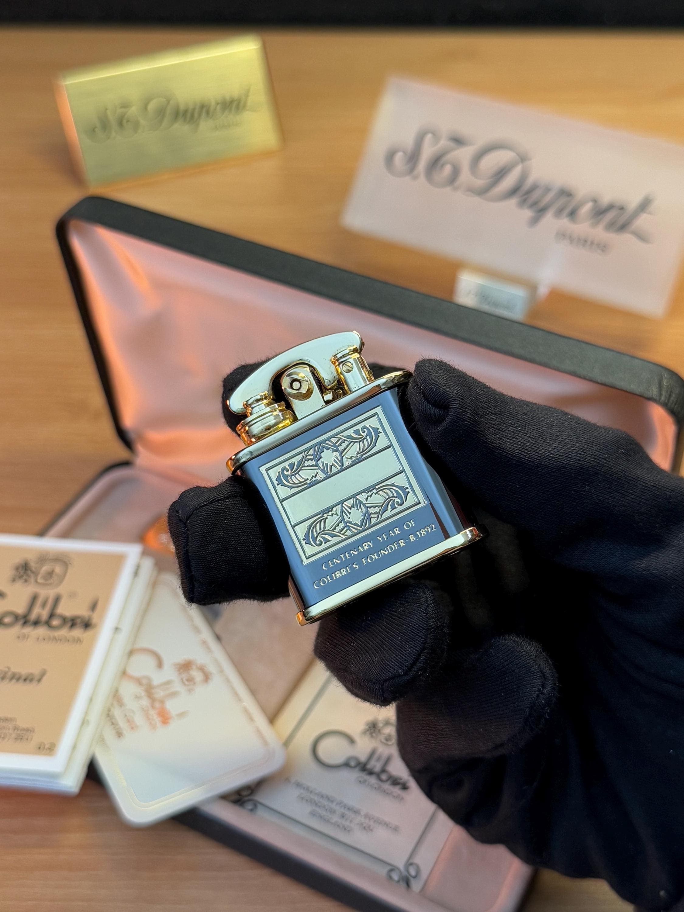 Vintage 1980 Colibri Lighter: 24k Gold Finish, Collector Box Vintage 1980 Colibri Lighter: 24k Gold Finish, Collector Box