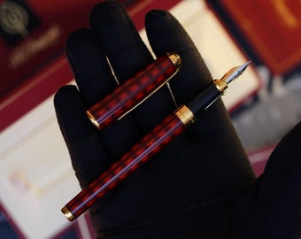 Pluma estilográfica S.T. Dupont Olympio vintage: laca natural Vertigo, plumín de oro de 18 quilates