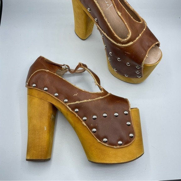 clogs jeffrey campbell tacchi borchie