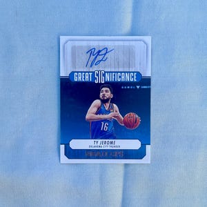 Panini Hoops Basketball 2022-2023 - Ty Jerome - handtekeningkaart van grote betekenis - nr. GS-TYJ - Nieuwstaat / scherpe staat - Cleveland Cavaliers