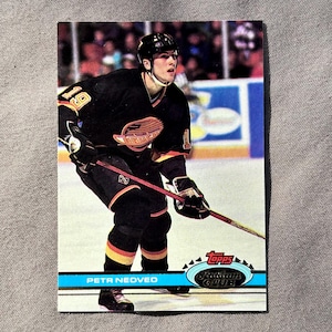 1991 Stadium Club Hockey - Petr Nedved - Cartão do 2º ano nº 280 - Condição impecável/perfeita - Lenda do Edmonton Oilers e Vancouver Canucks - Jóia!