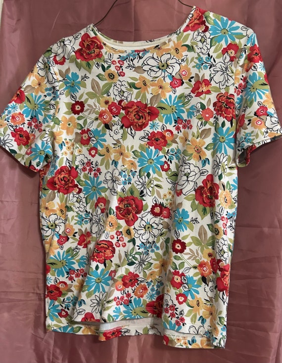 White Stag T-Shirt - Women’s L/G / 12/15 - Floral… - image 9